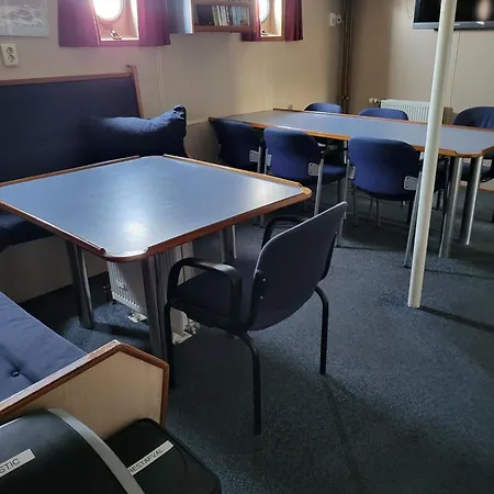 Naviculastar Hotel en barco *